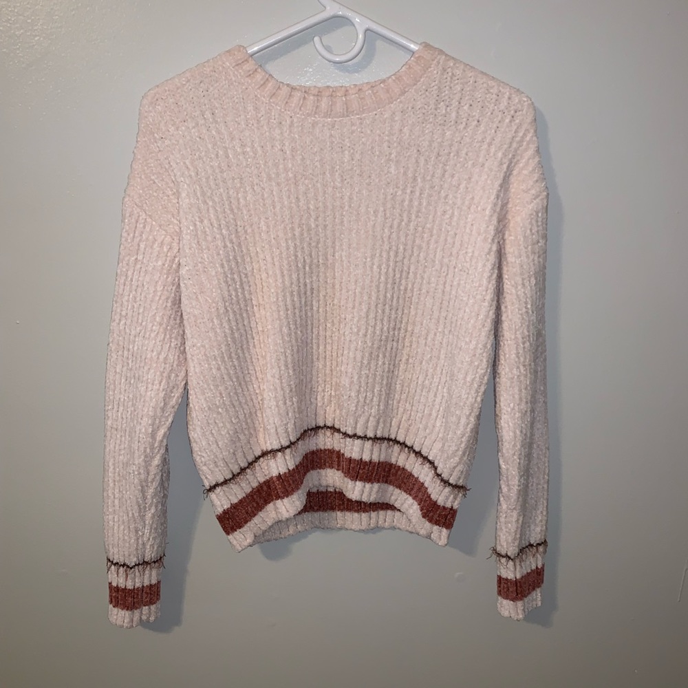 Super comfy and soft Forever21 sweater!!!